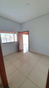 Vende-se casa em Juara MT - 03 quartos sendo 01 suíte3