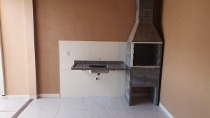 Vende-se casa em Juara MT