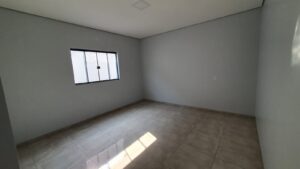 Vende-se casa no Jardim Itália em Juara MT